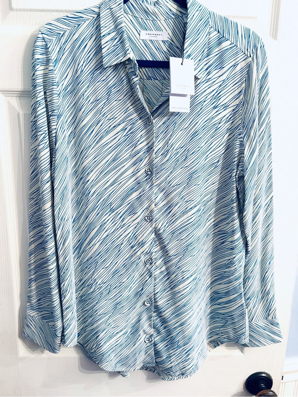 Equipment Women’s Cream and Blue Wave-Pattern Button-Down Shirt